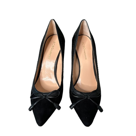 BCBGeneration | Black Suede and Leather Tassel Bow Front Pointed Pumps Size 6.5 - Picture 5 of 11